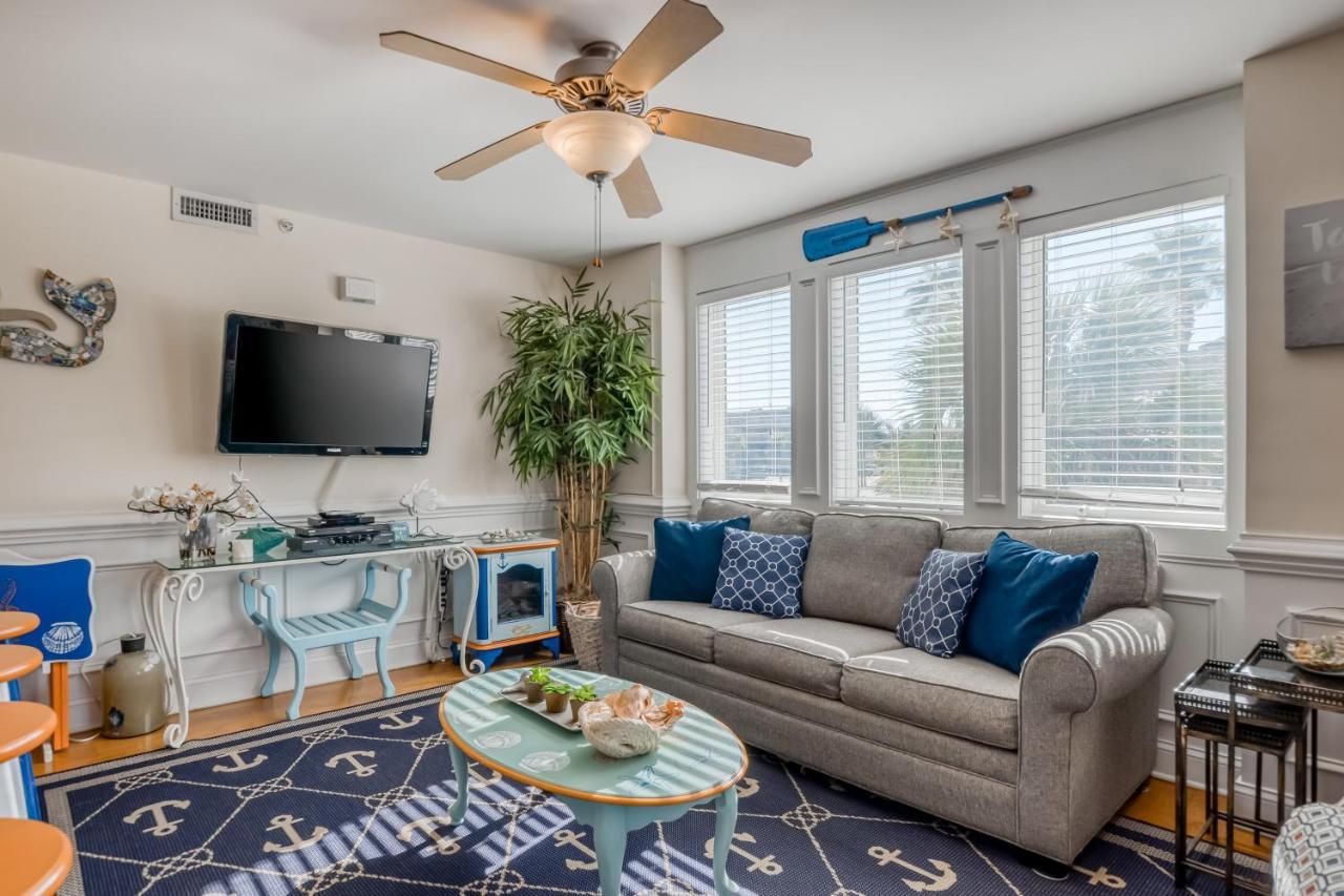 Tybee Escape Apartment Тайби Айлънд Стая снимка